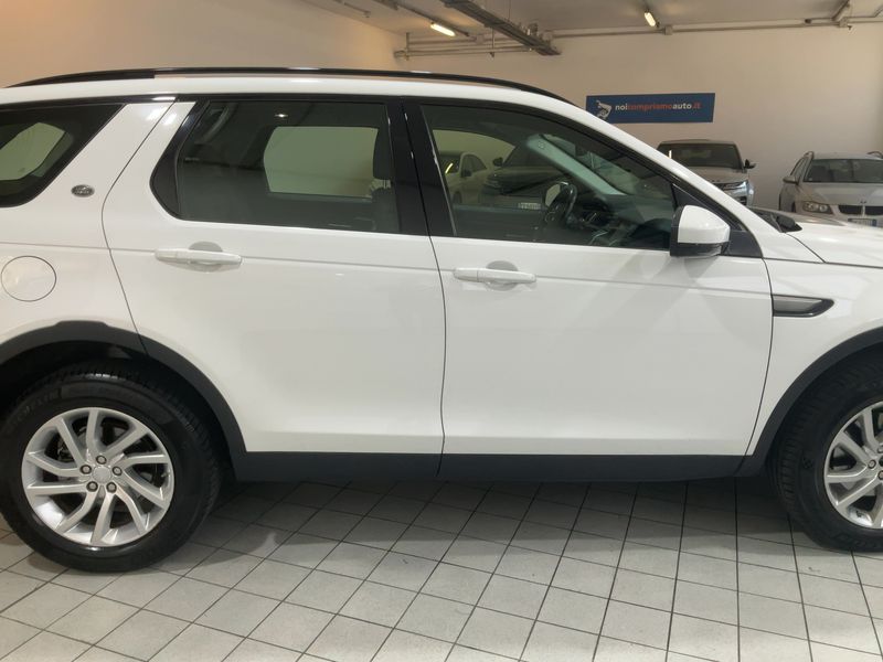 Land Rover Discovery Sport 2.0 Turbo SE AWD 2018 – снимка 10