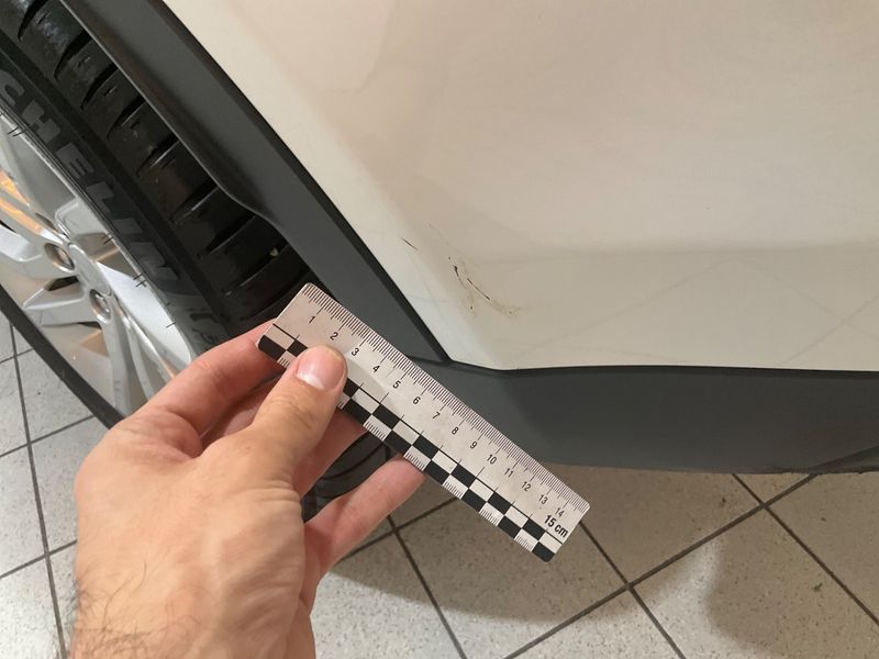 Land Rover Discovery Sport 2.0 Turbo SE AWD 2018 – снимка 31