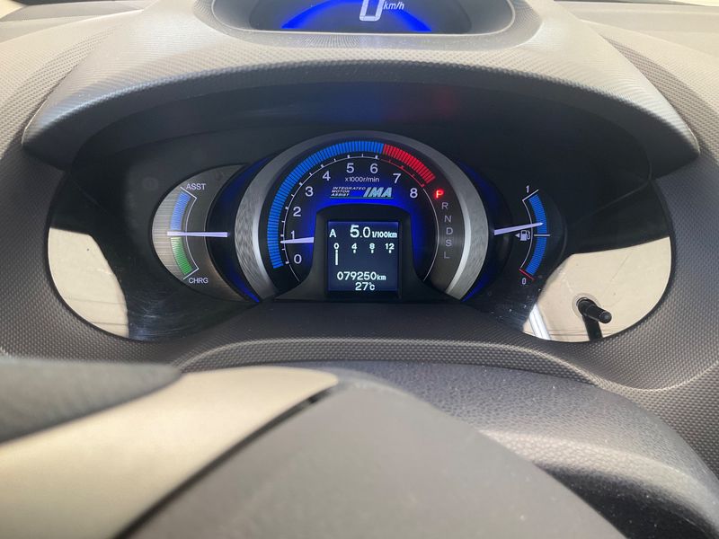 Honda Insight 1.3 Hybrid Comfort — zdjęcie 13