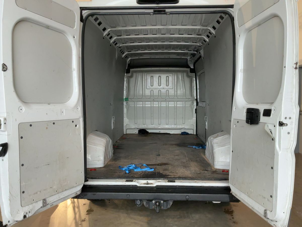 Citroen Jumper 2022 — photo 16