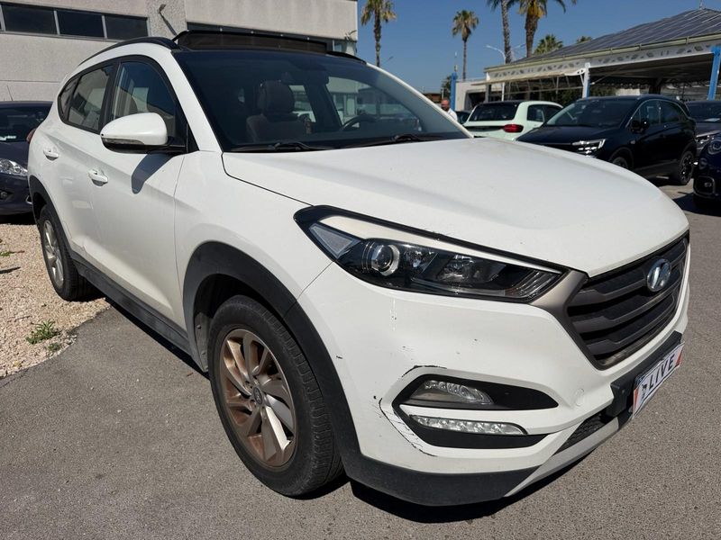 Hyundai Tucson 1.7 CRDi 25 Aniversario 4x2 — zdjęcie 6