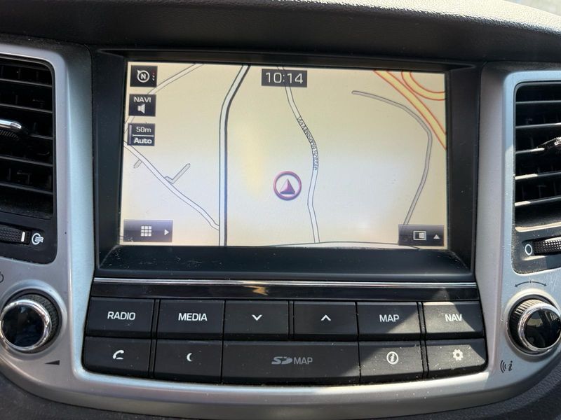 Hyundai Tucson 1.7 CRDi 25 Aniversario 4x2 — zdjęcie 13
