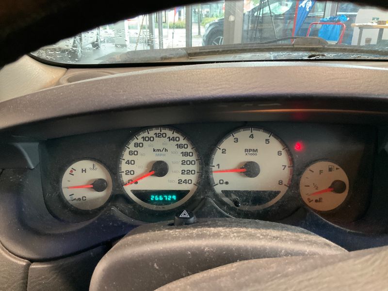 Chrysler Neon 2.0 LE — zdjęcie 4