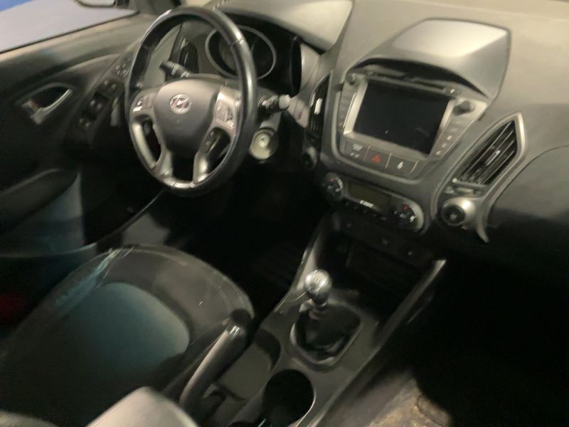Hyundai ix35 1.6 Classic 2WD — zdjęcie 12
