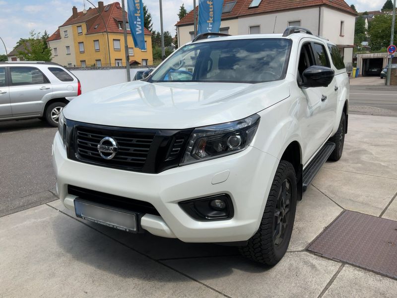 Nissan Navara NP-300 2.3 dCi N-Guard Double Cab 4x4