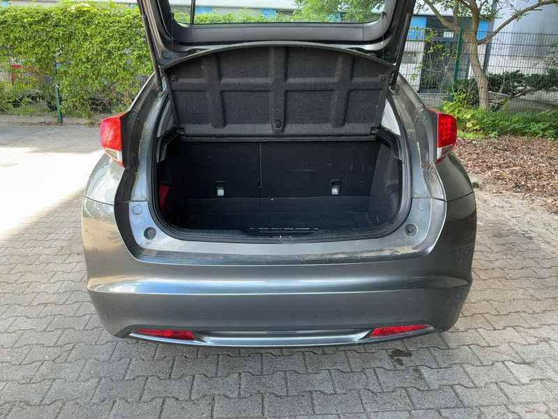 Honda Civic 1.4 Comfort — zdjęcie 10
