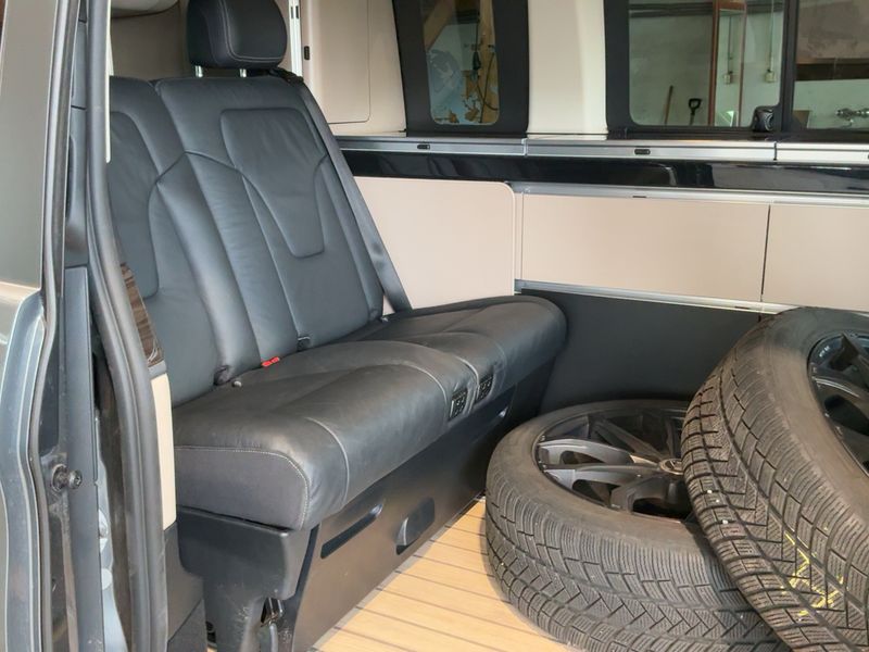 Mercedes-Benz V-Klasse Marco Polo V 300 d EDITION 4MATIC — zdjęcie 14