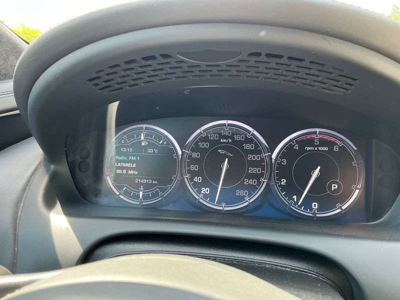 Jaguar XJ 3.0 D V6 Premium Luxury — zdjęcie 13