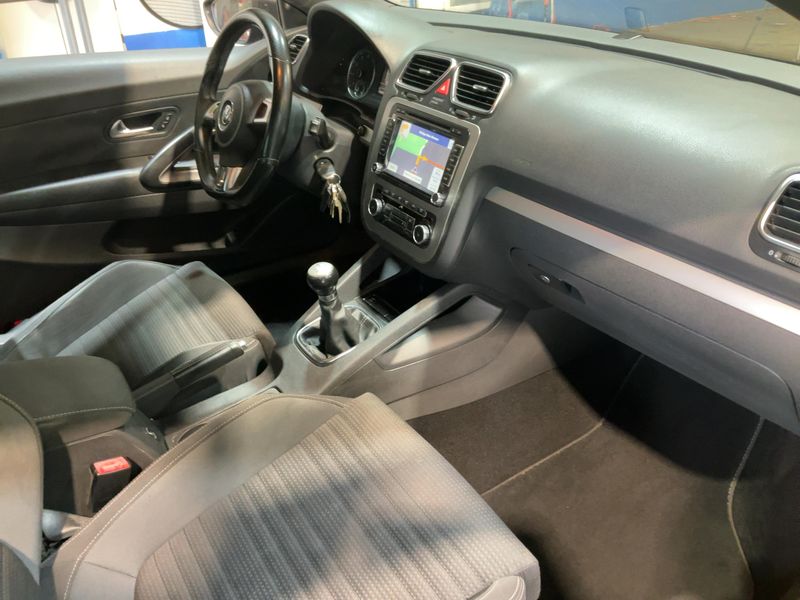 Volkswagen Scirocco 2.0 TSI Team — zdjęcie 11