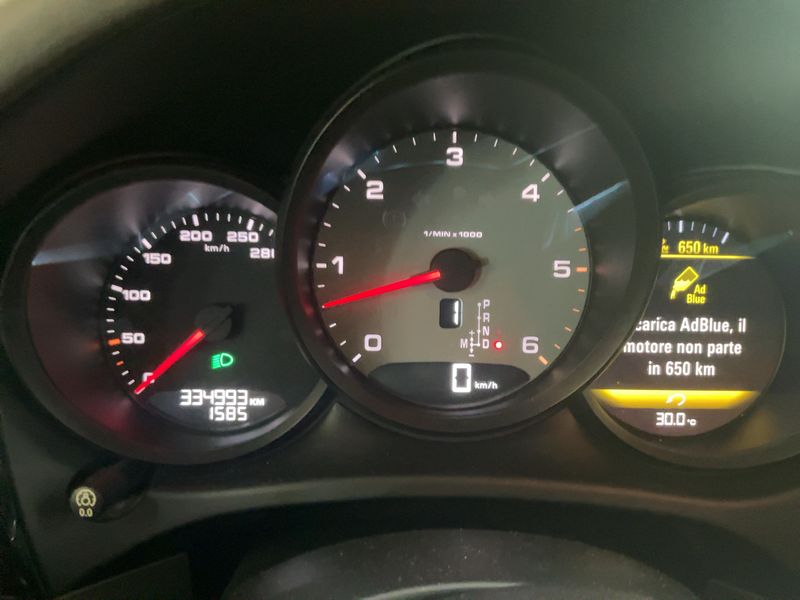 Porsche Macan S Diesel — zdjęcie 13