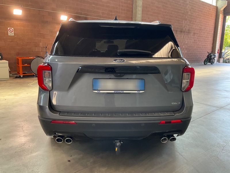 Ford Explorer 3.0 Plug-in Hybrid 4x4 ST-Line — zdjęcie 5