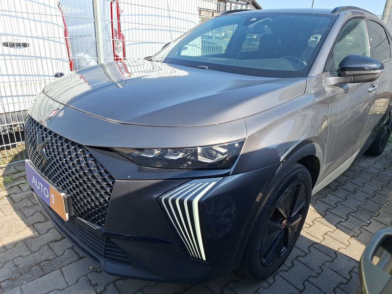 DS Automobiles DS7 1.5 Blue-HDi Performance Line + — zdjęcie 2