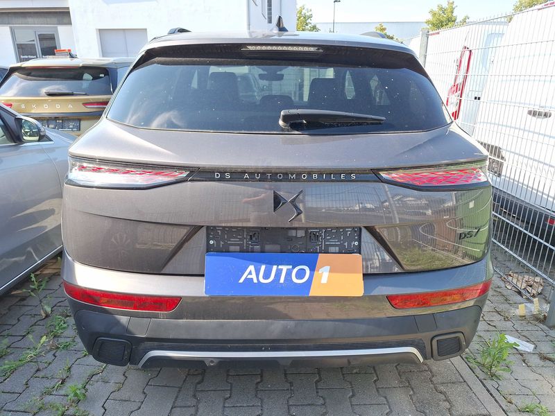 DS Automobiles DS7 1.5 Blue-HDi Performance Line + — zdjęcie 4
