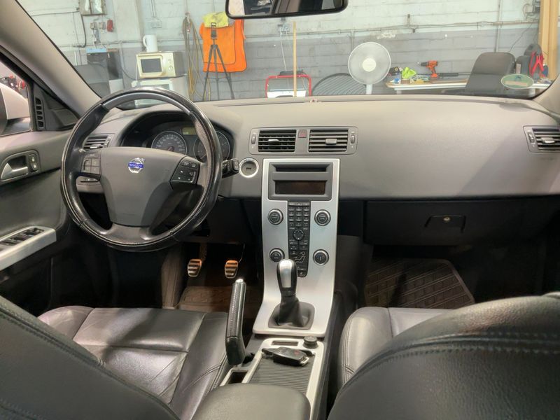 Volvo V50 2.0 F Business Edition — zdjęcie 12
