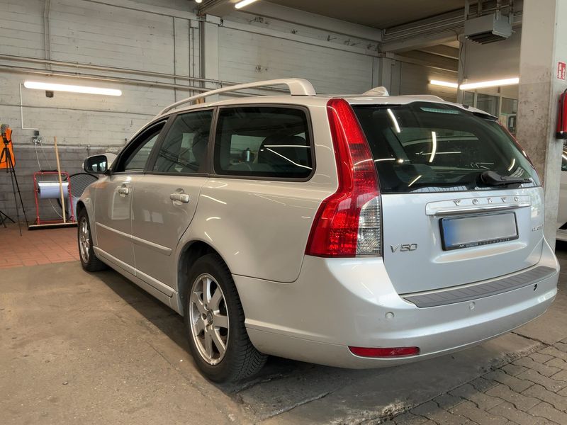Volvo V50 2.0 F Business Edition — zdjęcie 3