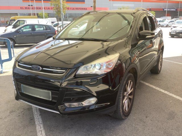 Ford Kuga 2016 — photo 1