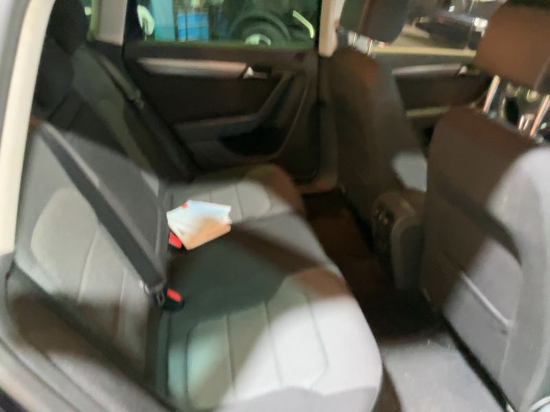 Volkswagen Passat 2.0 TDI Comfortline BlueMotion Tech 2013 – снимка 20