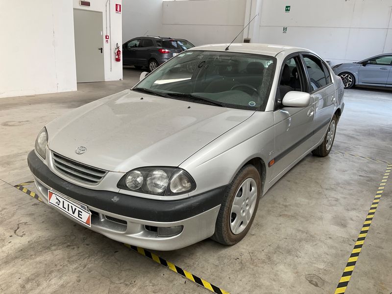 Toyota Avensis 2.0 Turbodiesel Terra