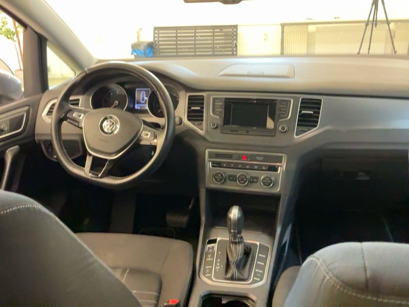 Volkswagen Golf VII Sportsvan 1.4 TSI Lounge BlueMotion Tech 2015 – снимка 17