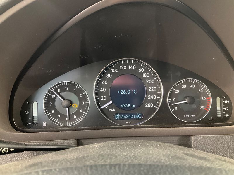 Mercedes-Benz CLK-Klasse CLK 240 Avantgarde — zdjęcie 4
