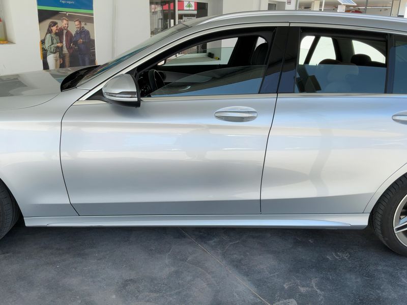 Mercedes-Benz C-Klasse C 220 d T AMG Line — zdjęcie 4