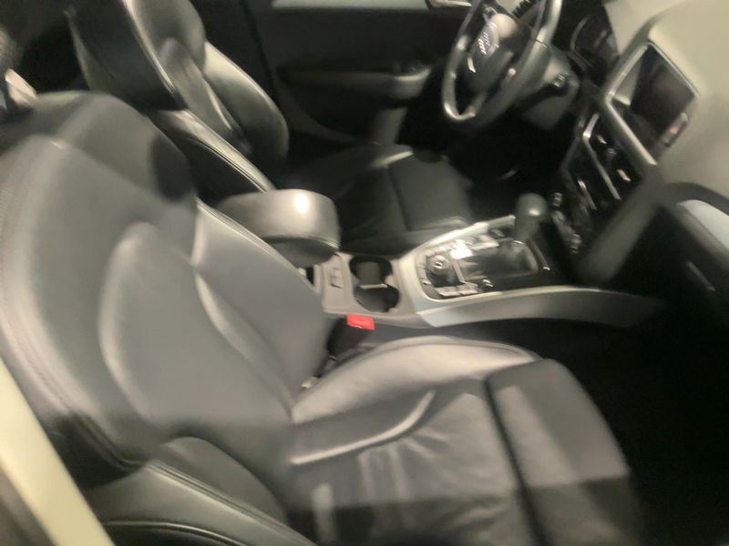 Audi Q5 3.0 V6 TDI quattro 2010 – снимка 17