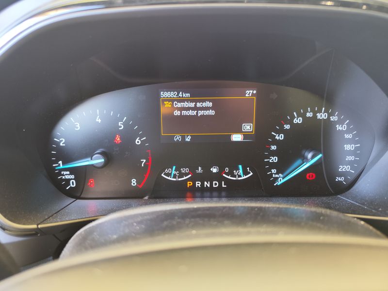 Ford Focus 1.0 EcoBoost Mild-Hybrid ST-Line — zdjęcie 11