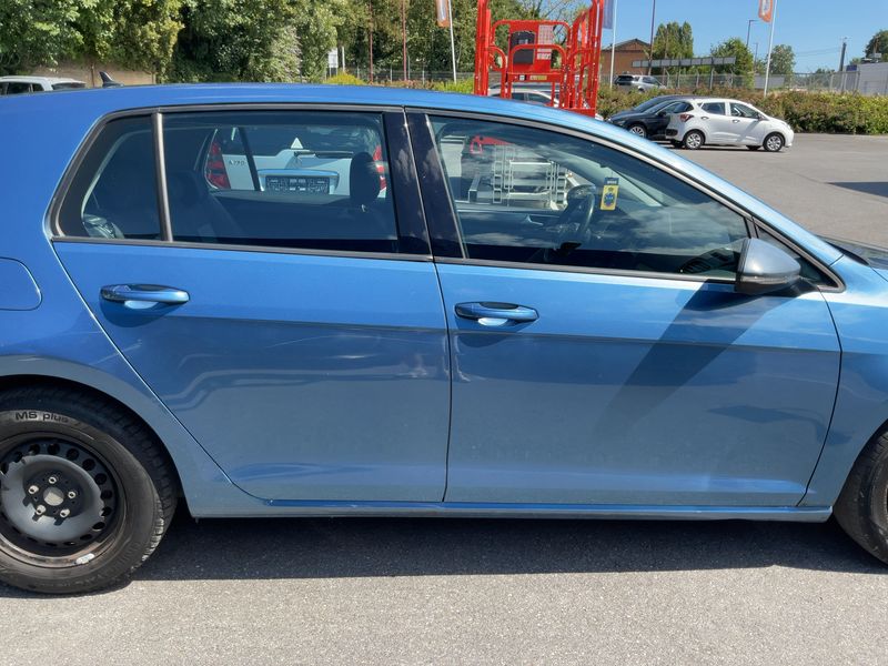 Volkswagen Golf VII 1.6 TDI Trendline BlueMotion Tech 2016 – снимка 10