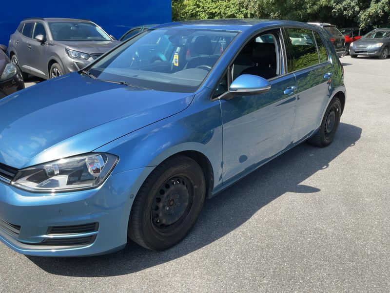 Volkswagen Golf VII 1.6 TDI Trendline BlueMotion Tech 2016 – снимка 2