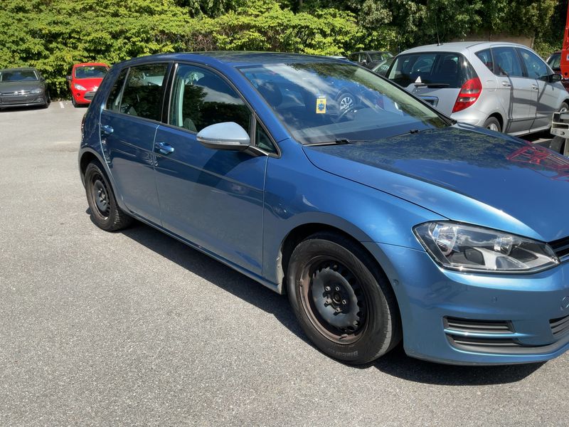 Volkswagen Golf VII 1.6 TDI Trendline BlueMotion Tech 2016 – снимка 12