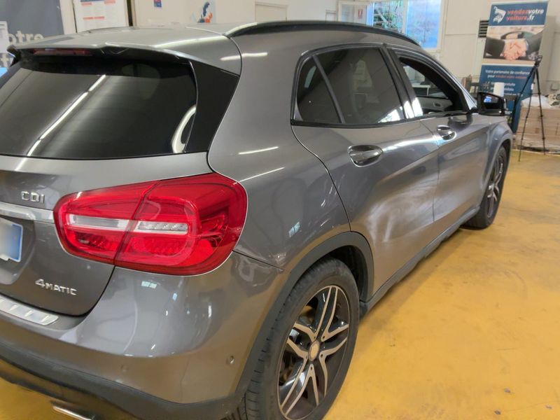 Mercedes-Benz GLA-Klasse GLA 220 d 4Matic 2014 – снимка 8
