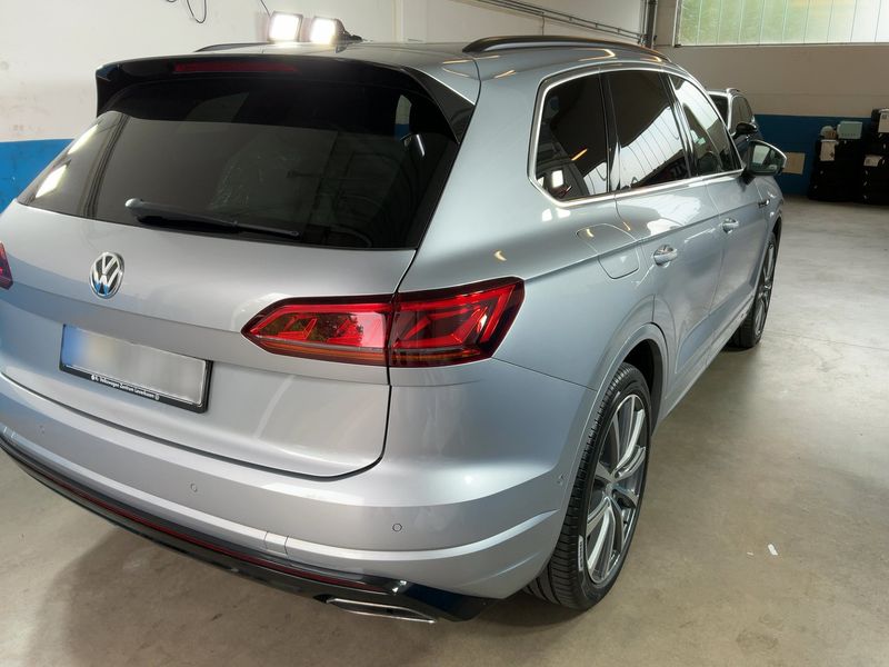 Volkswagen Touareg 4.0 TDI R-Line 4Motion — zdjęcie 6