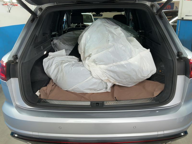Volkswagen Touareg 4.0 TDI R-Line 4Motion — zdjęcie 10