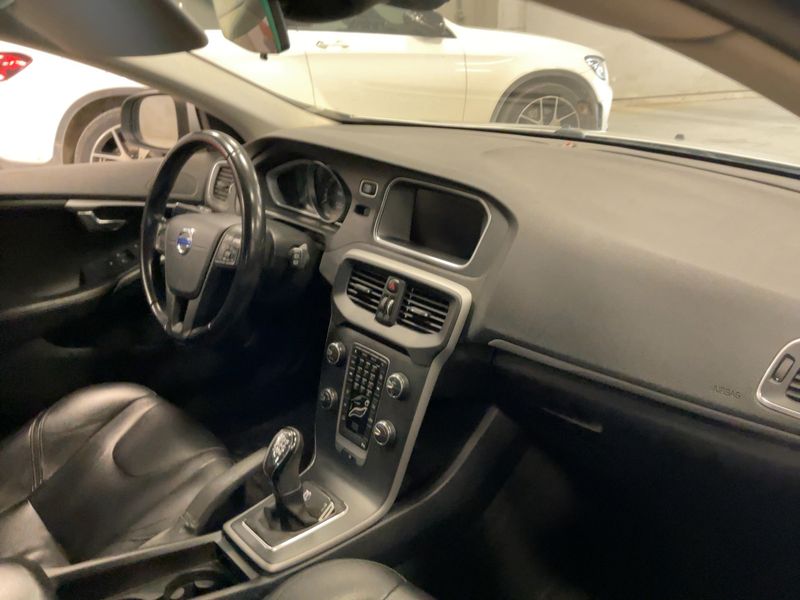 Volvo V40 1.6 D2 — zdjęcie 12