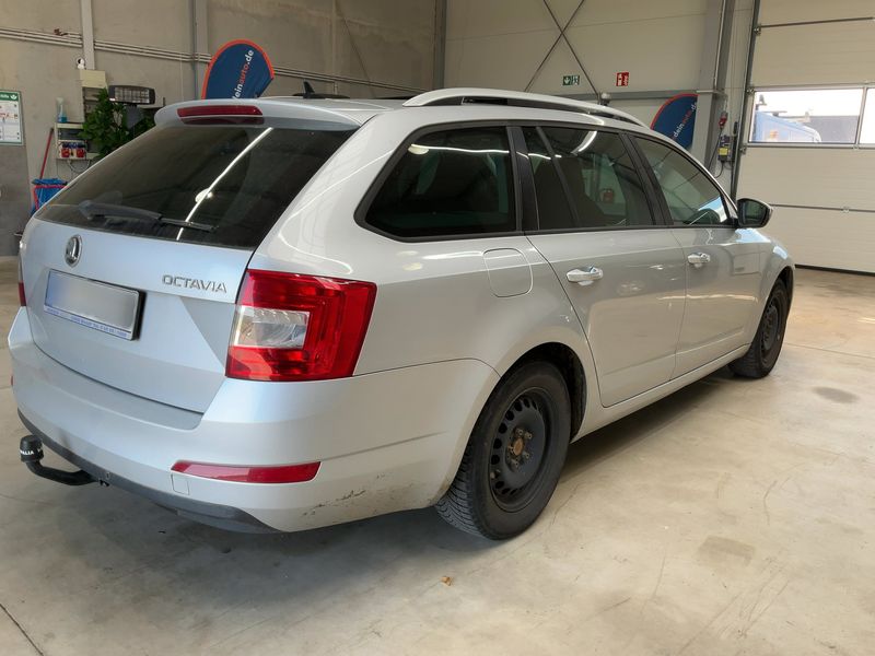 Skoda Octavia 1.6 TDI Style 2015 – снимка 8