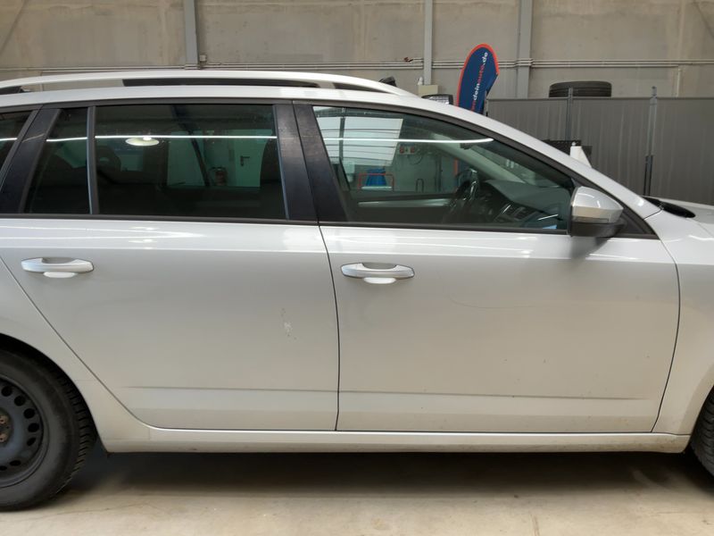 Skoda Octavia 1.6 TDI Style 2015 – снимка 10