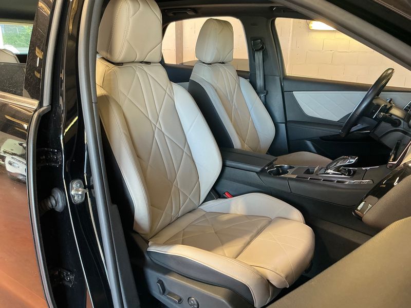 DS Automobiles DS7 Crossback 1.6 E-Tense Hybrid 4x2 Rivoli — zdjęcie 11
