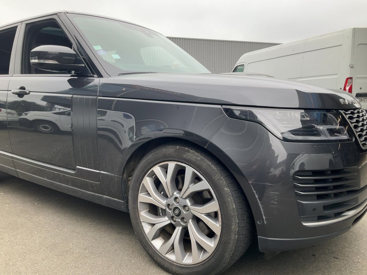 Land Rover 2021 — photo 13