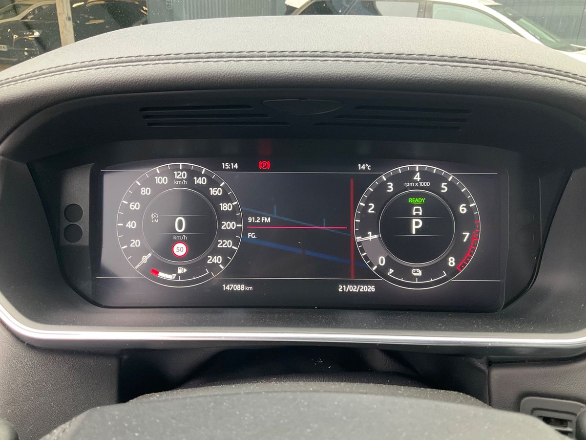 Land Rover 2021 — photo 19