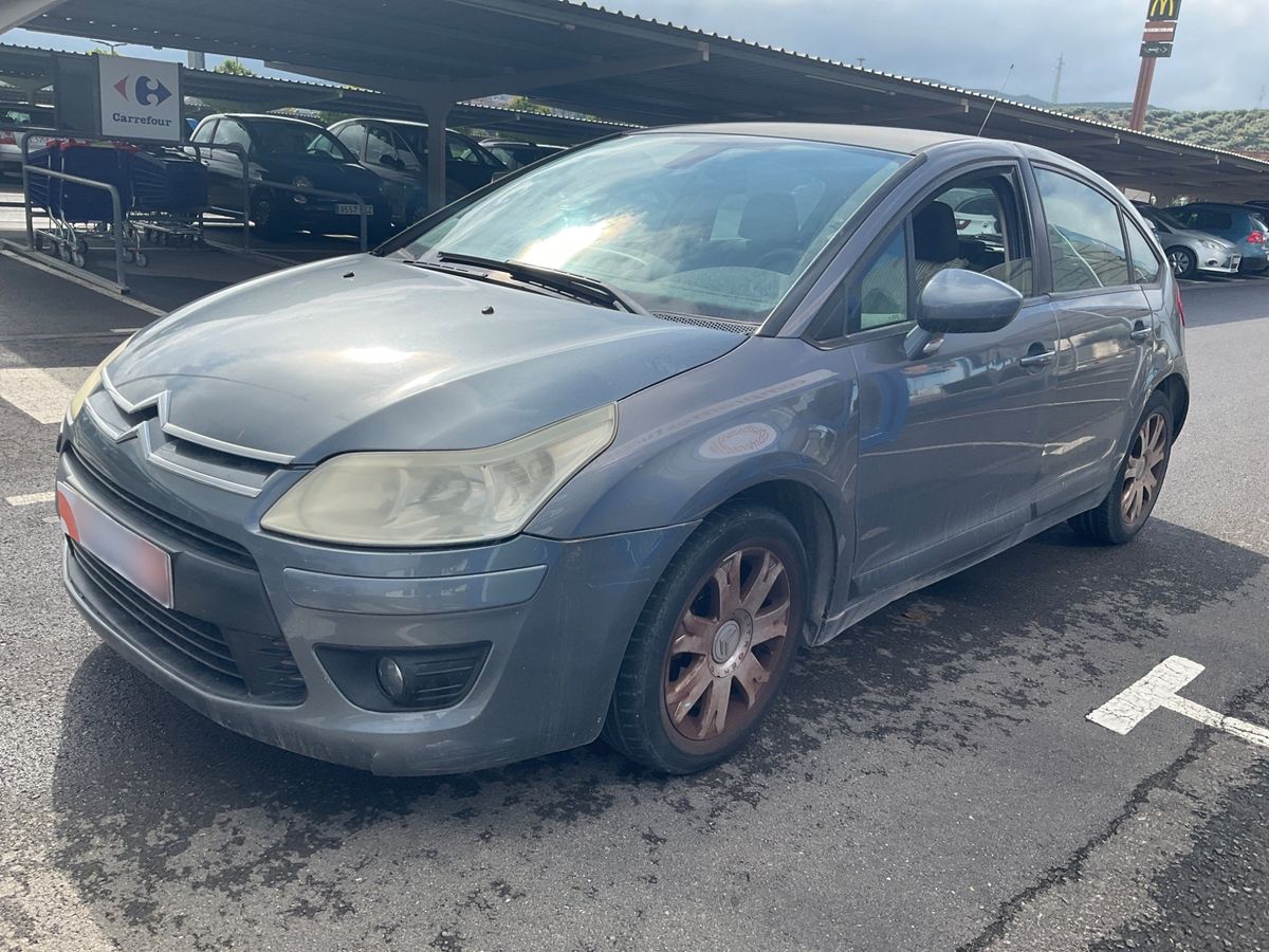 Citroen C4 2010 — photo 1