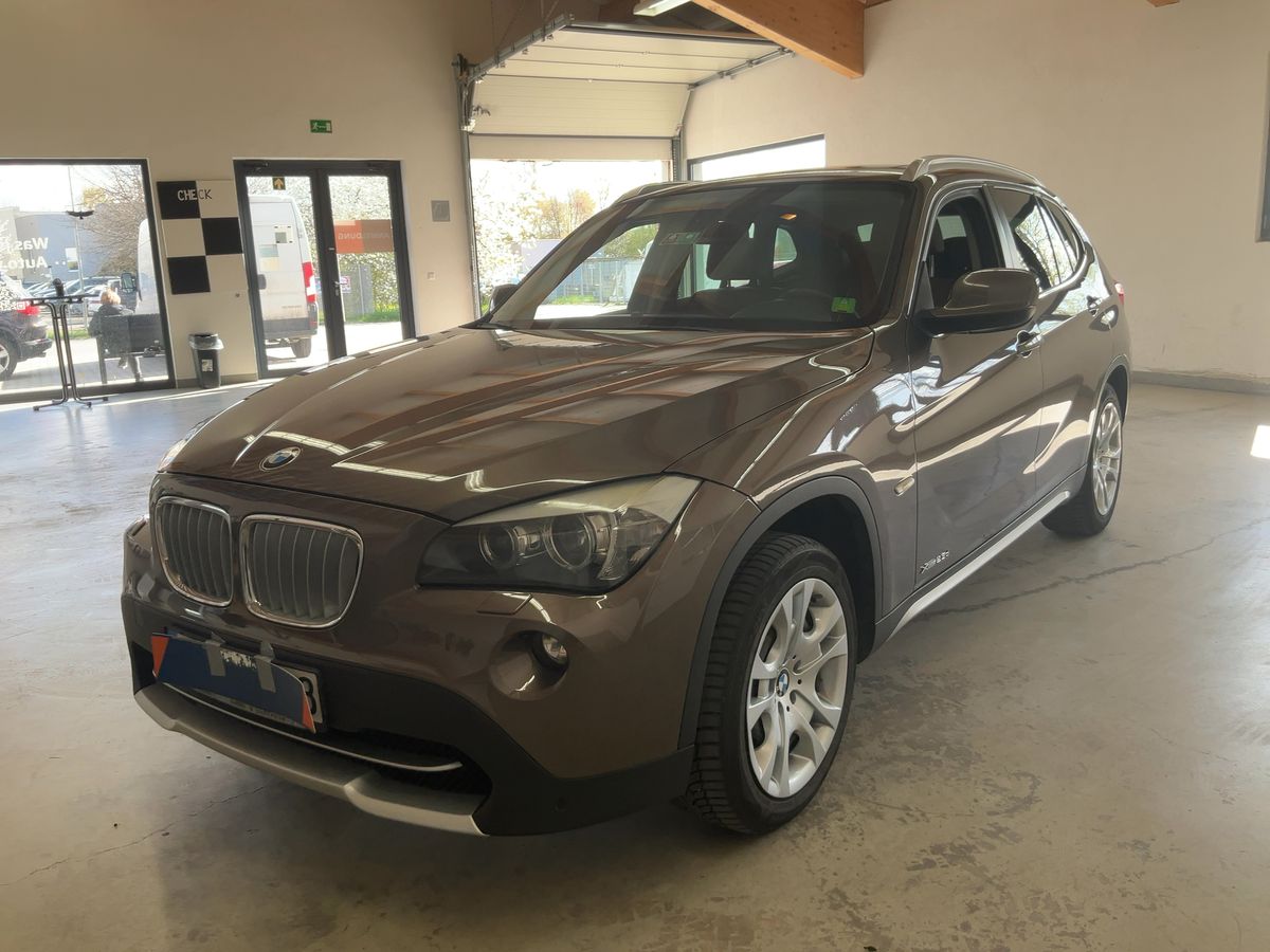 BMW X1 2011