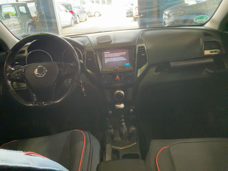 Ssangyong XLV 1.6 Turbodiesel Crystal 4x2 — zdjęcie 12