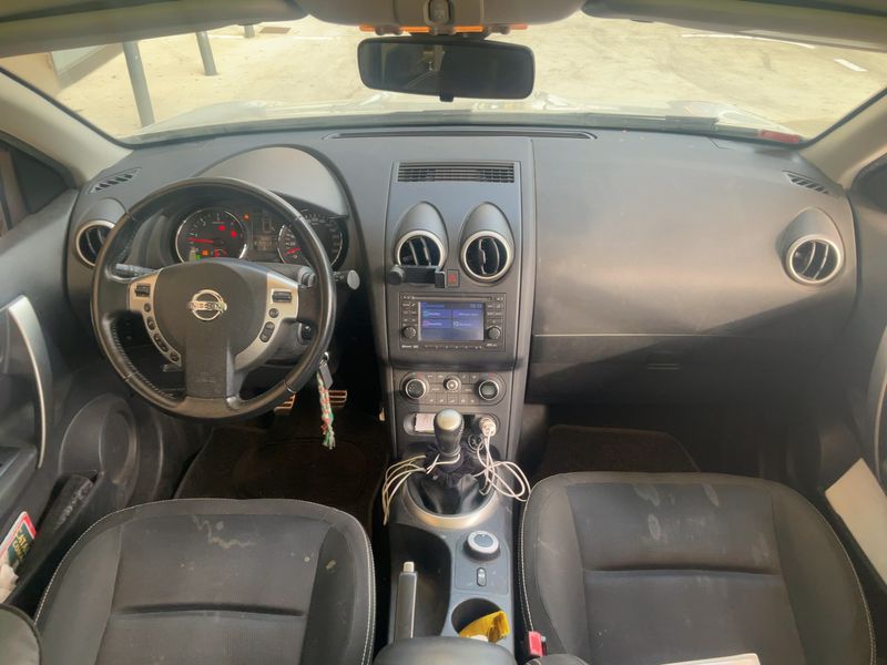 Nissan Qashqai+2 2.0 dCi Acenta 4x4 — zdjęcie 12