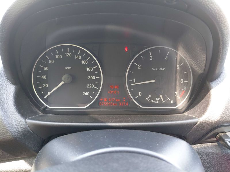 BMW 1er 118i — zdjęcie 12