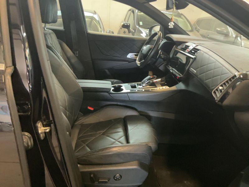 DS Automobiles DS7 Crossback 2.0 Blue-HDi SoChic — zdjęcie 11