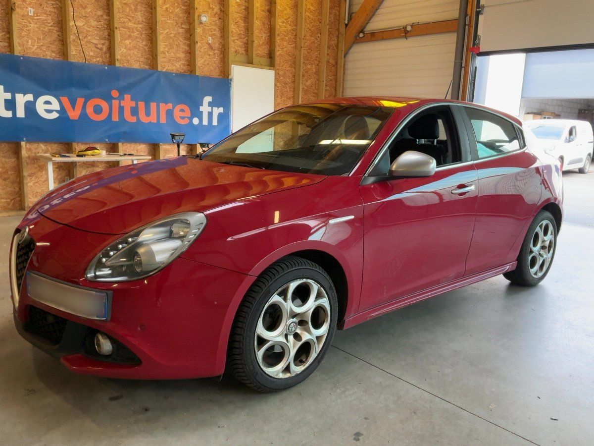 Alfa Romeo 2016