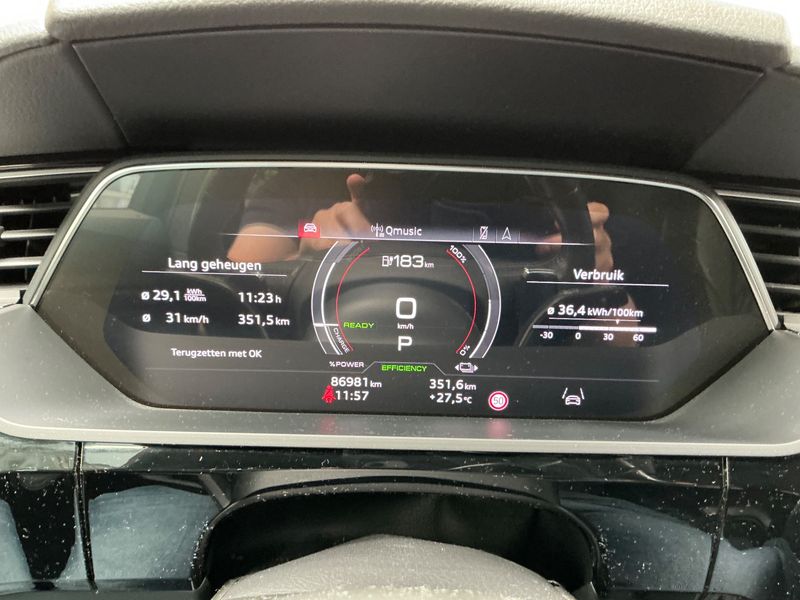 Audi e-tron S quattro — zdjęcie 13