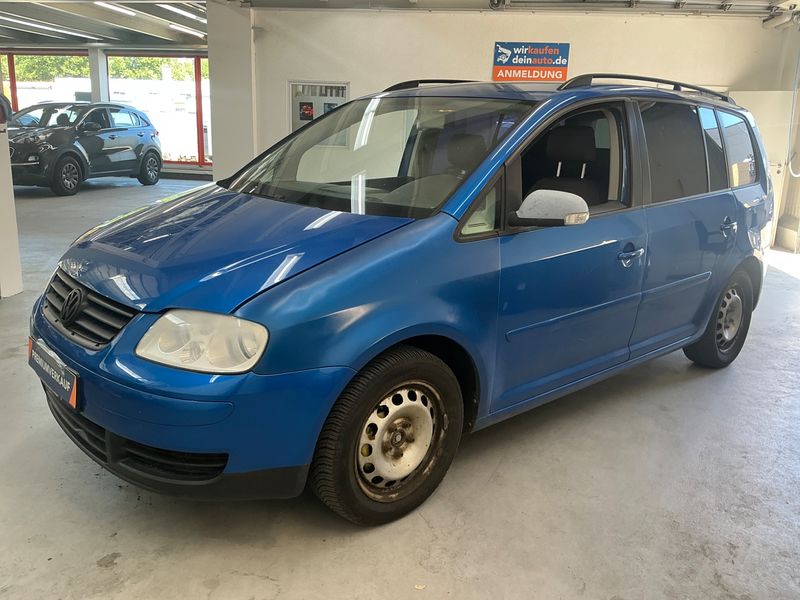 Volkswagen Touran 1.6 FSI Trendline