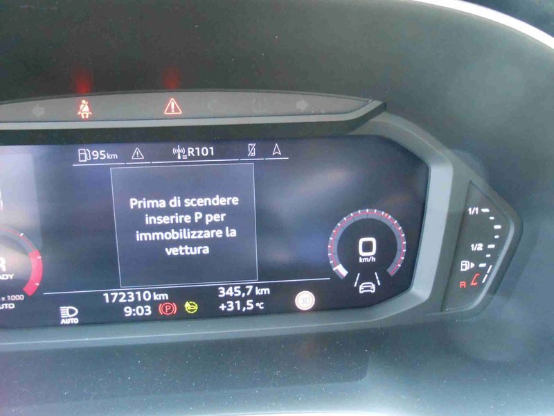 Audi Q3 Sportback 35 TDI — zdjęcie 12