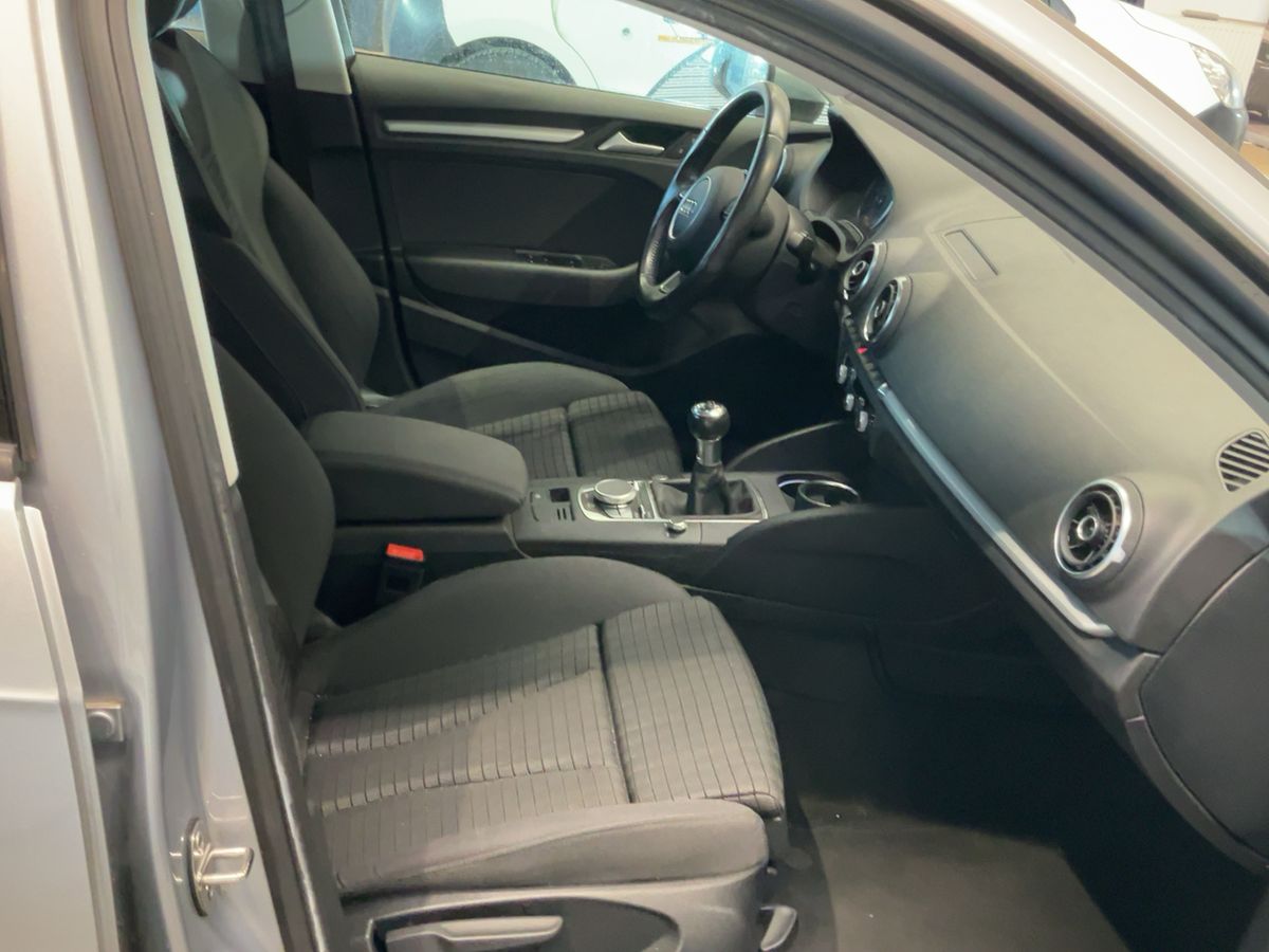 Audi A3 2016 — photo 17